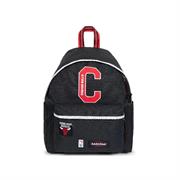 ZAINO EASTPAK - DAY SPECIAL CHICAGO BULLS C/TASCA PORTA PC