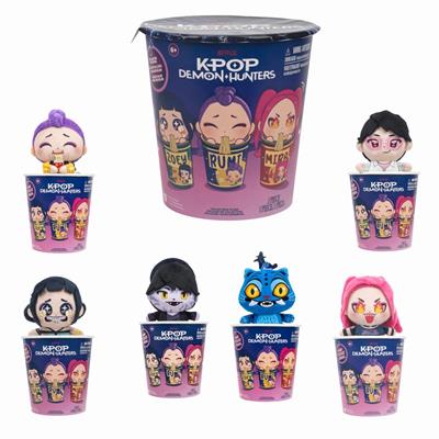 K-POP DEMON HUNTERS BLIND BOX CUP RAMEN C/PELUCHE 10cm